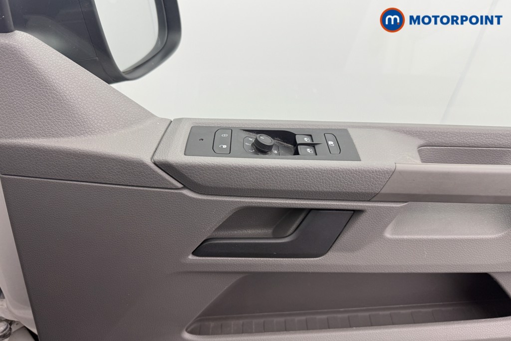 Volkswagen Transporter Startline Manual Diesel Panel Van - Stock Number (1570530) - 8th supplementary image