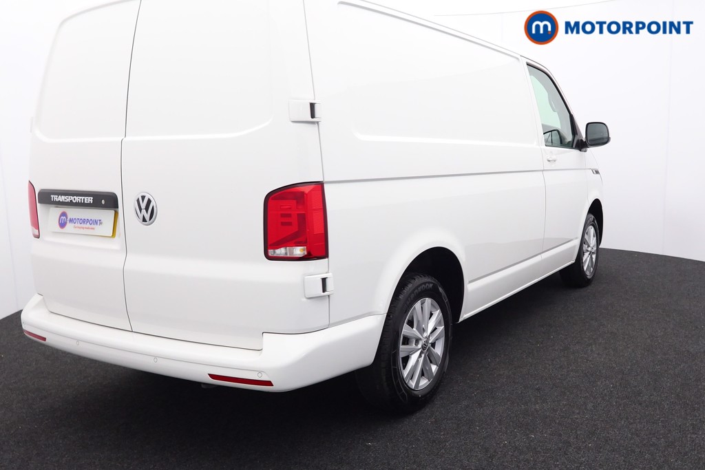Volkswagen Transporter Highline Manual Diesel Panel Van - Stock Number (1570543) - Drivers side rear corner