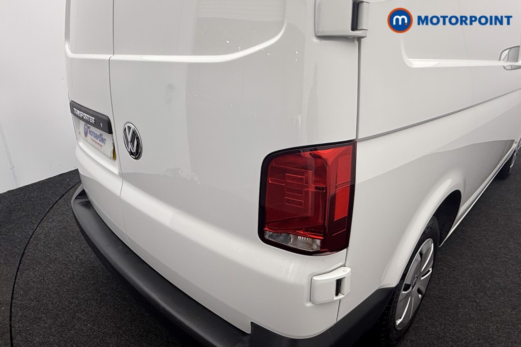 Volkswagen Transporter Startline Business Manual Diesel Panel Van - Stock Number (1570557) - 20th supplementary image
