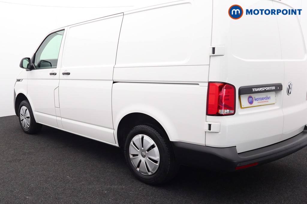 Volkswagen Transporter Startline Business Manual Diesel Panel Van - Stock Number (1570557) - Passenger side rear corner