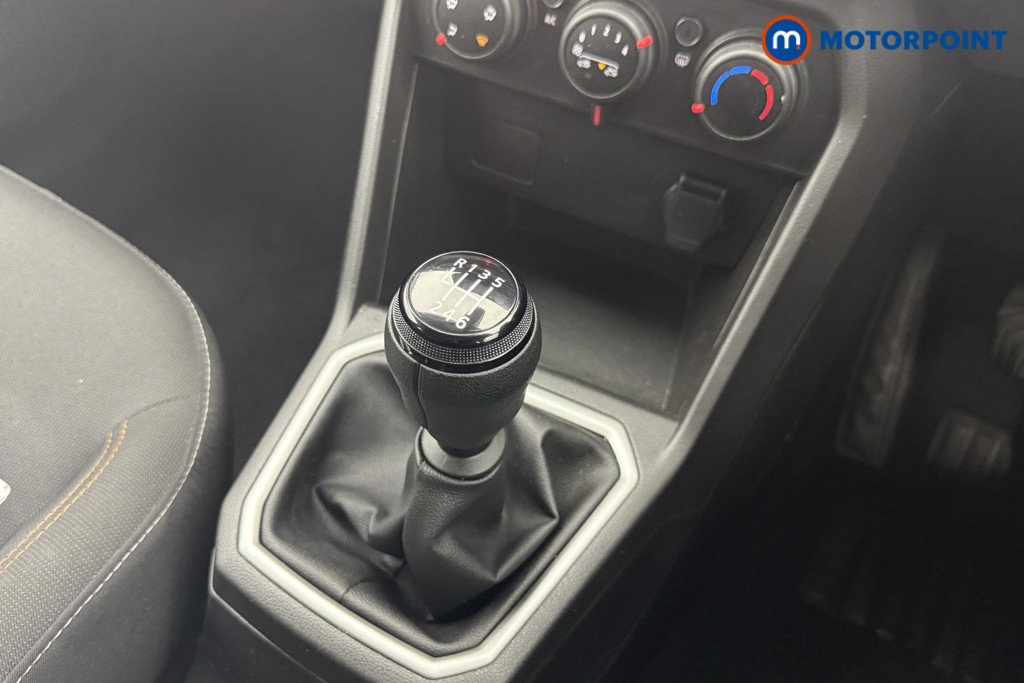 Dacia Sandero Stepway Expression Manual Petrol Hatchback - Stock Number (1570750) - 5th supplementary image
