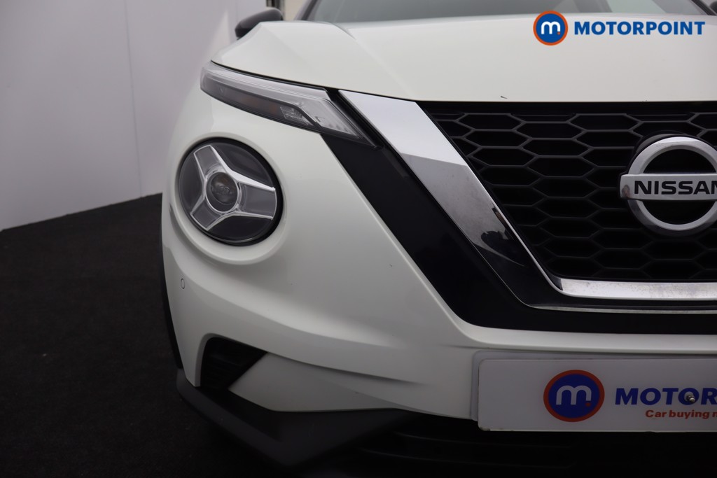 Nissan Juke N-Connecta Manual Petrol SUV - Stock Number (1570849) - 29th supplementary image