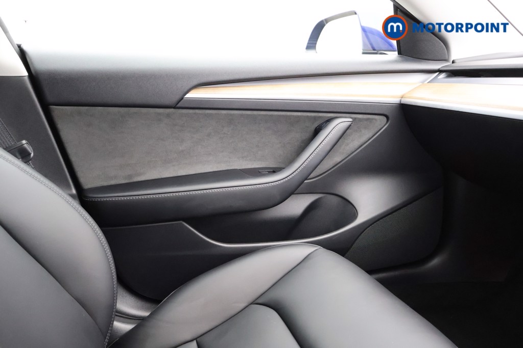 Tesla Model 3 Long Range Automatic Electric Saloon - Stock Number (1571162) - 4th supplementary image