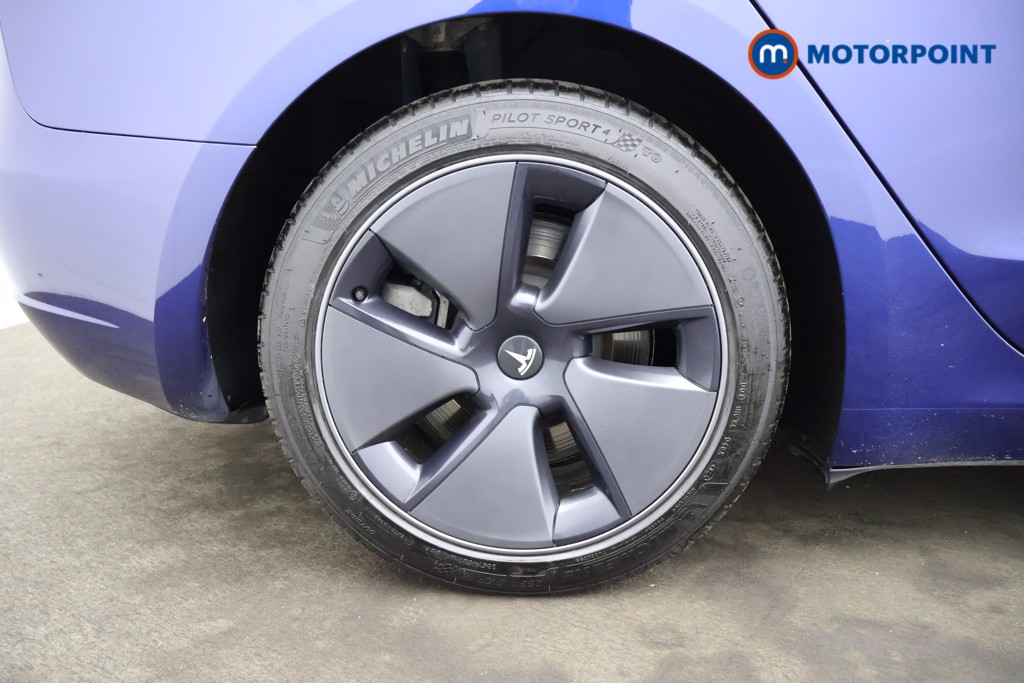 Tesla Model 3 Long Range Automatic Electric Saloon - Stock Number (1571162) - 9th supplementary image