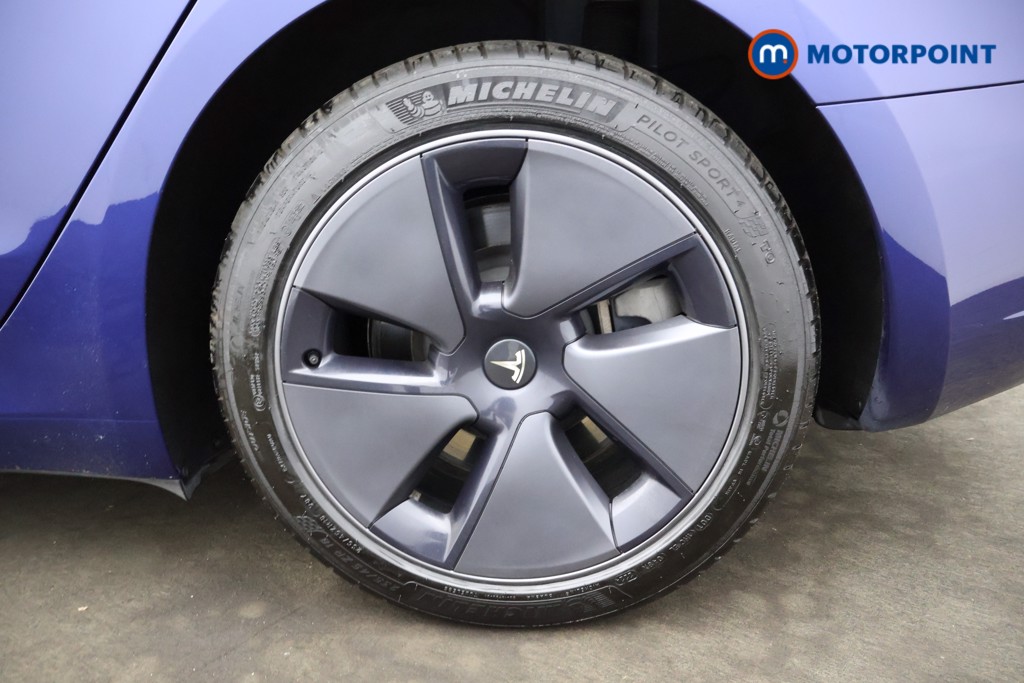 Tesla Model 3 Long Range Automatic Electric Saloon - Stock Number (1571162) - 13th supplementary image