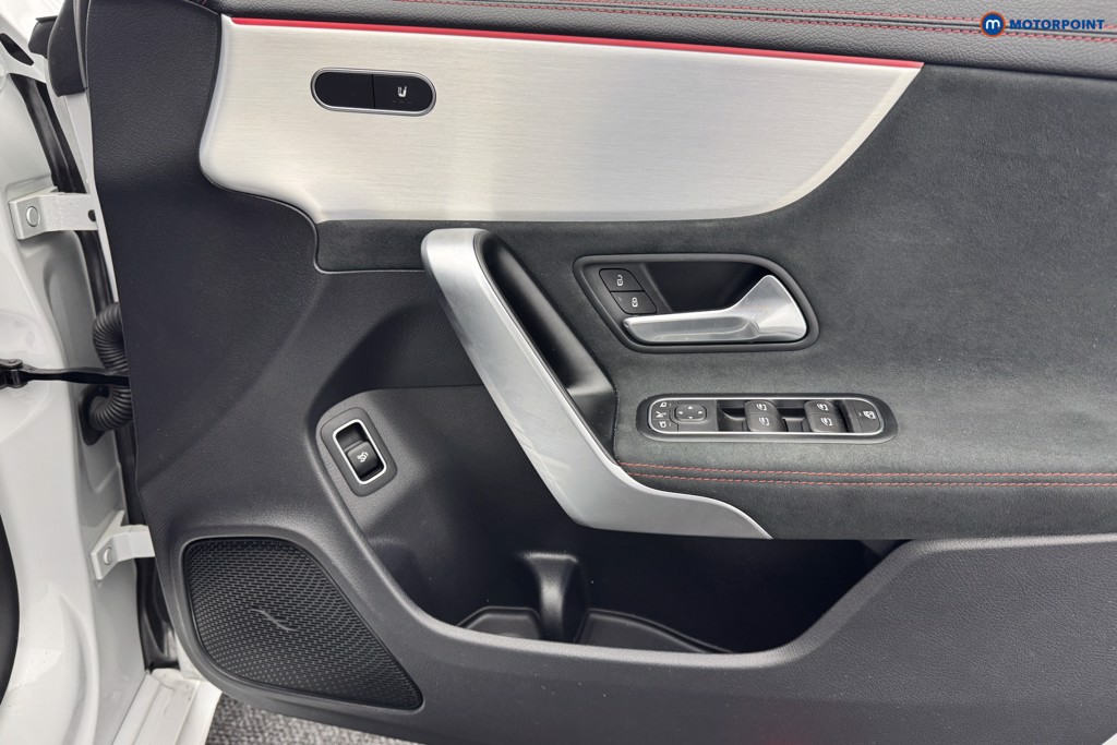 Mercedes-Benz CLA Amg Line Automatic Petrol Coupe - Stock Number (1571188) - 16th supplementary image