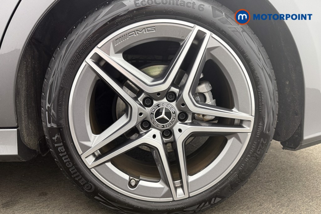 Mercedes-Benz A Class Amg Line Automatic Diesel Saloon - Stock Number (1571293) - 13th supplementary image