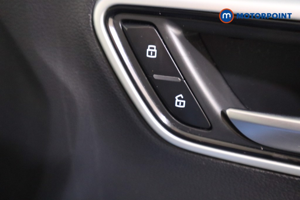 Mg Motor Uk ZS Trophy Connect Ev Automatic Electric SUV - Stock Number (1571383) - 9th supplementary image