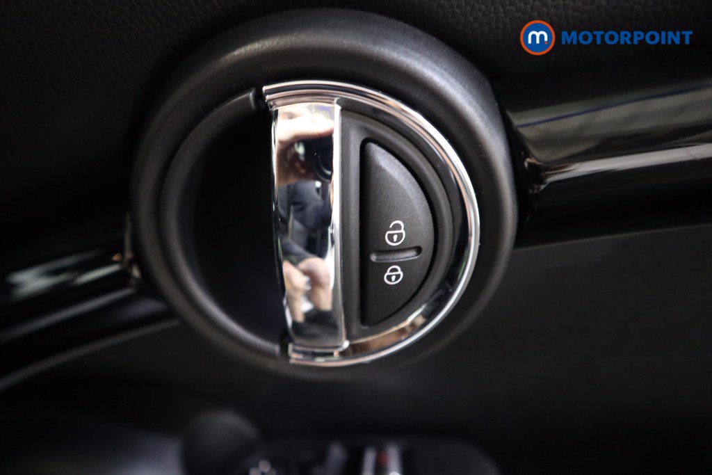 Mini Hatchback Cooper S Sport Automatic Petrol Hatchback - Stock Number (1571627) - 12th supplementary image