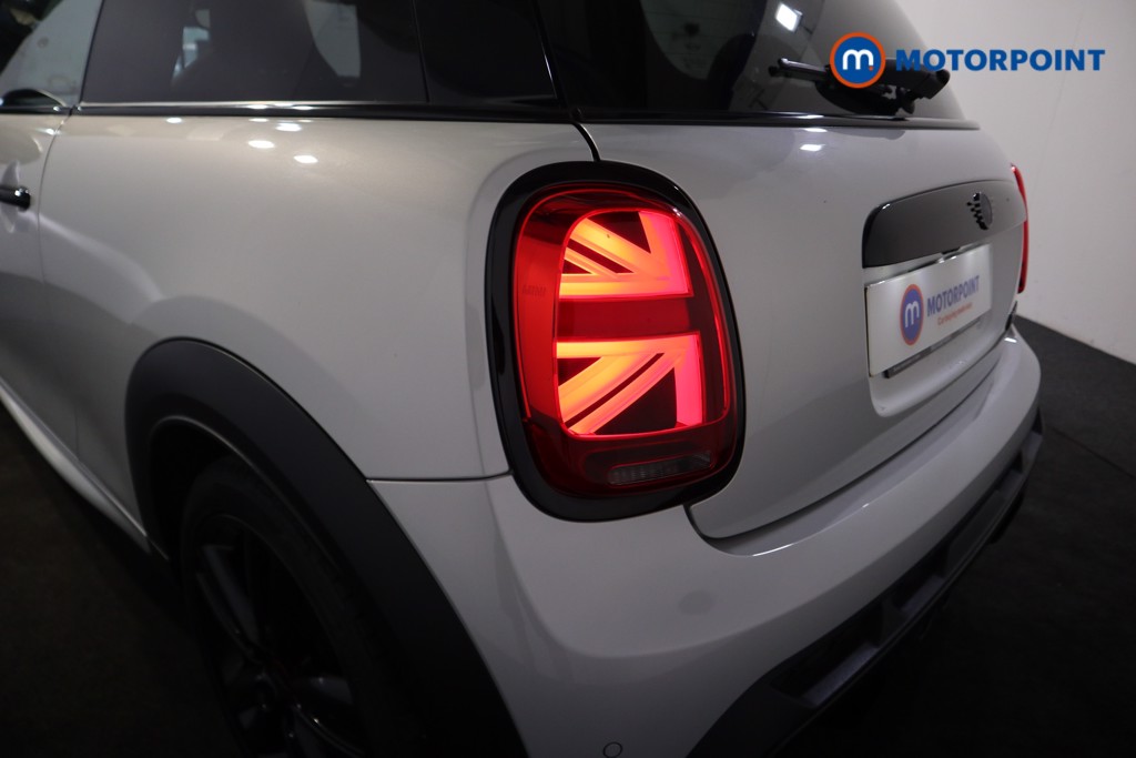 Mini Hatchback Cooper S Sport Automatic Petrol Hatchback - Stock Number (1571627) - 22nd supplementary image