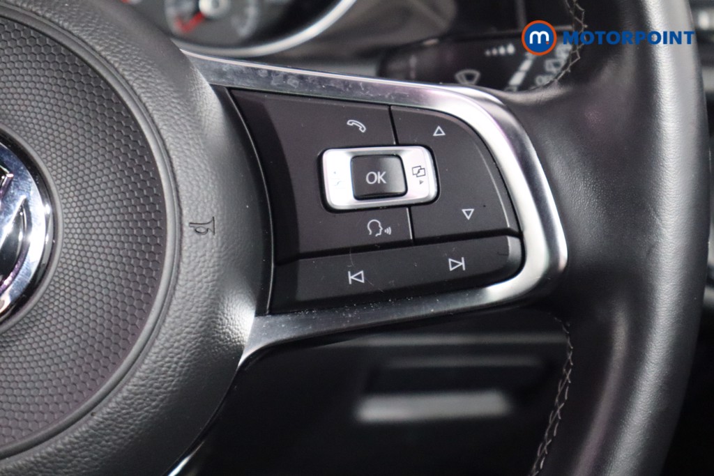 Volkswagen Golf R-Line Manual Petrol Hatchback - Stock Number (1571639) - 8th supplementary image