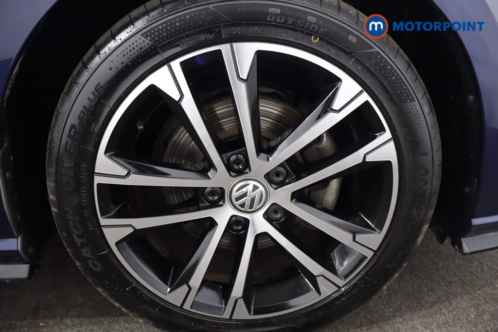Volkswagen Golf R-Line Manual Petrol Hatchback - Stock Number (1571639) - 10th supplementary image