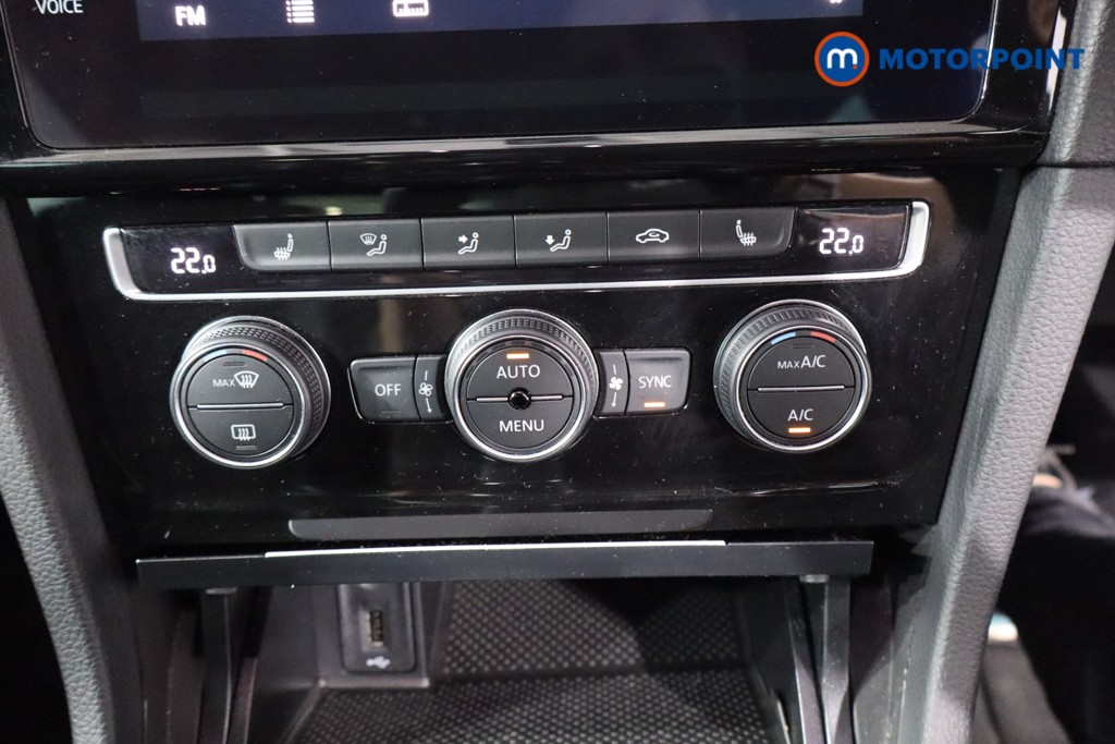 Volkswagen Golf R-Line Manual Petrol Hatchback - Stock Number (1571639) - 17th supplementary image