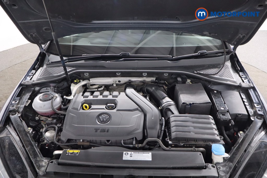 Volkswagen Golf R-Line Manual Petrol Hatchback - Stock Number (1571639) - 32nd supplementary image