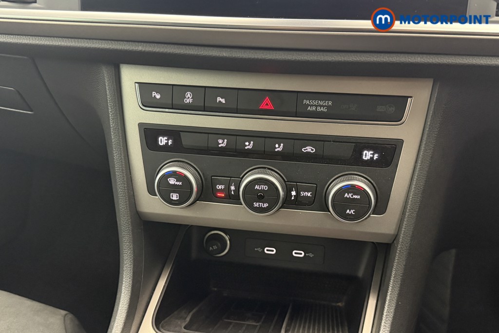 Seat Ateca Xperience Automatic Petrol SUV - Stock Number (1571704) - 4th supplementary image