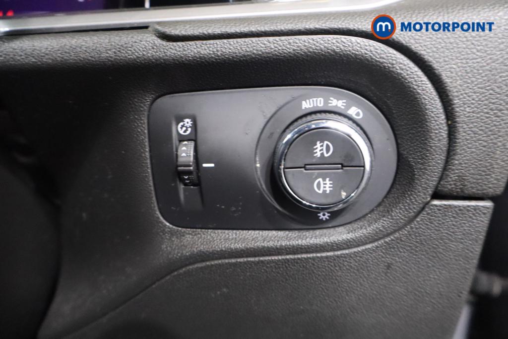 Vauxhall Grandland Elite Manual Petrol SUV - Stock Number (1571730) - 14th supplementary image