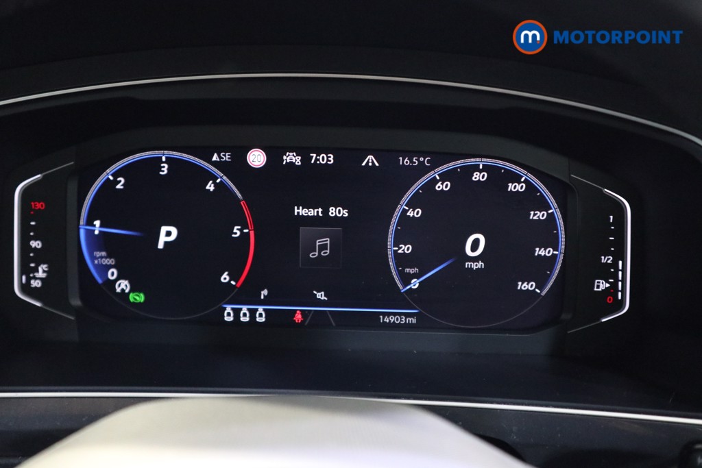 Volkswagen Tiguan R-Line Edition Automatic Diesel SUV - Stock Number (1571776) - 5th supplementary image