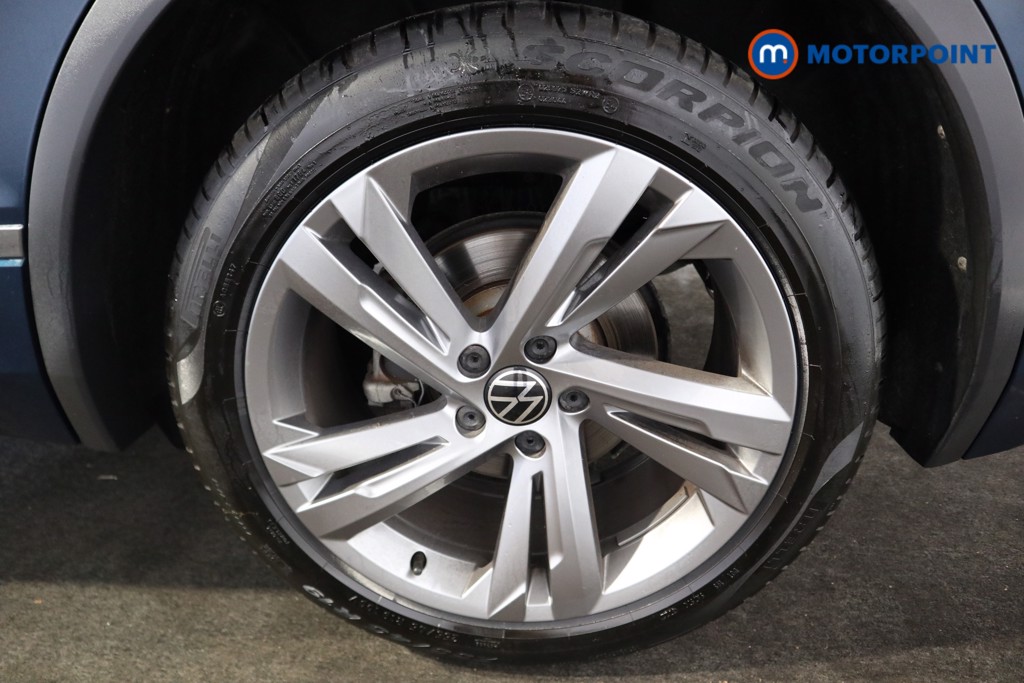 Volkswagen Tiguan R-Line Edition Automatic Diesel SUV - Stock Number (1571776) - 19th supplementary image