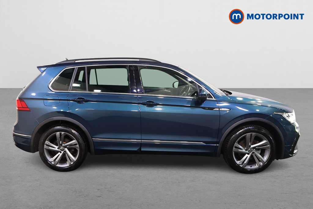 Volkswagen Tiguan R-Line Edition Automatic Diesel SUV - Stock Number (1571776) - Drivers side