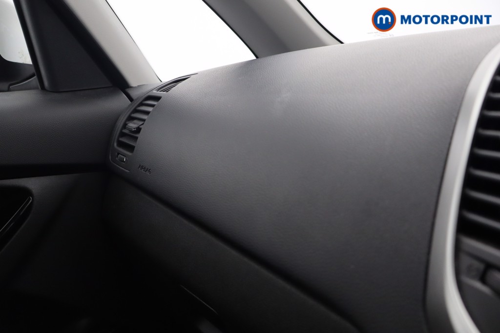 Hyundai Ix20 Se Nav Automatic Petrol People Carrier - Stock Number (1571954) - 13th supplementary image