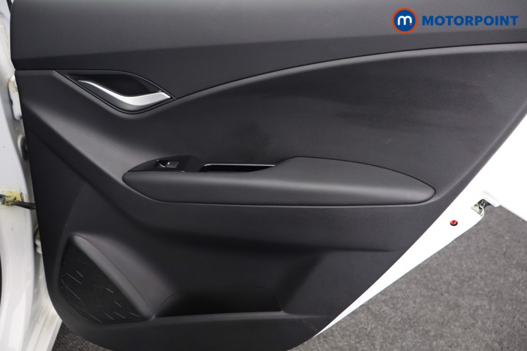 Hyundai Ix20 Se Nav Automatic Petrol People Carrier - Stock Number (1571954) - 20th supplementary image