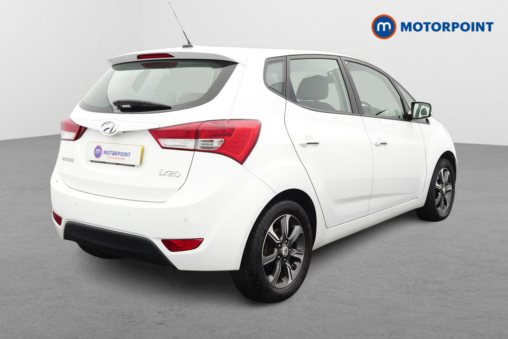Hyundai Ix20 Se Nav Automatic Petrol People Carrier - Stock Number (1571954) - Drivers side rear corner