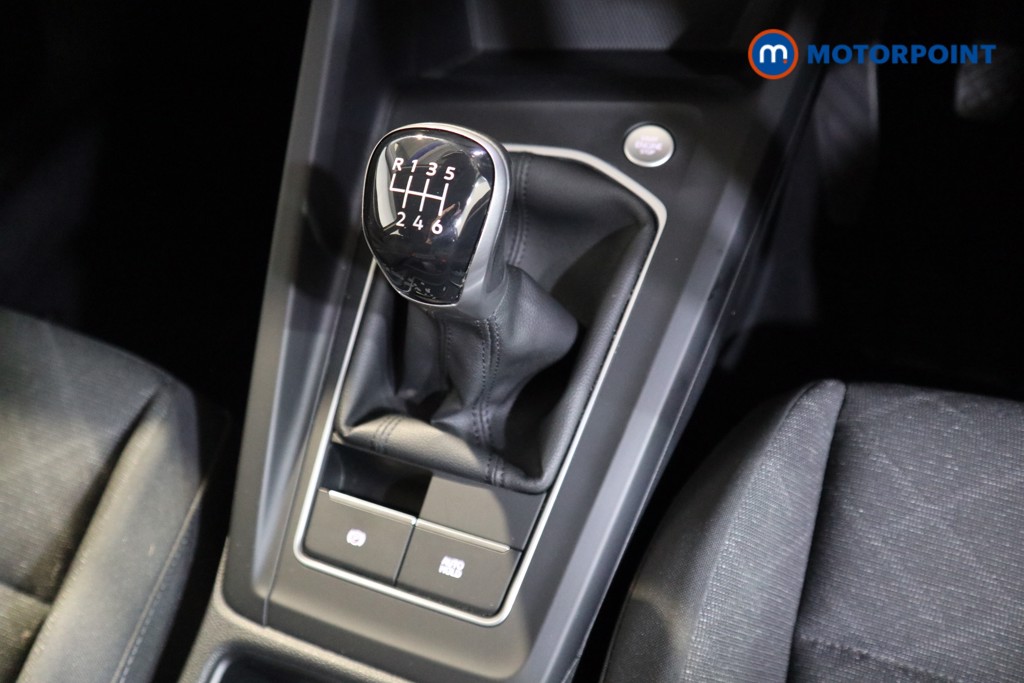 Volkswagen Golf Life Manual Petrol Hatchback - Stock Number (1571961) - 7th supplementary image
