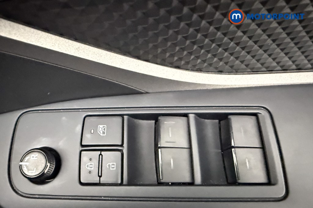 Toyota C-Hr Icon Automatic Petrol-Electric Hybrid SUV - Stock Number (1572008) - 17th supplementary image