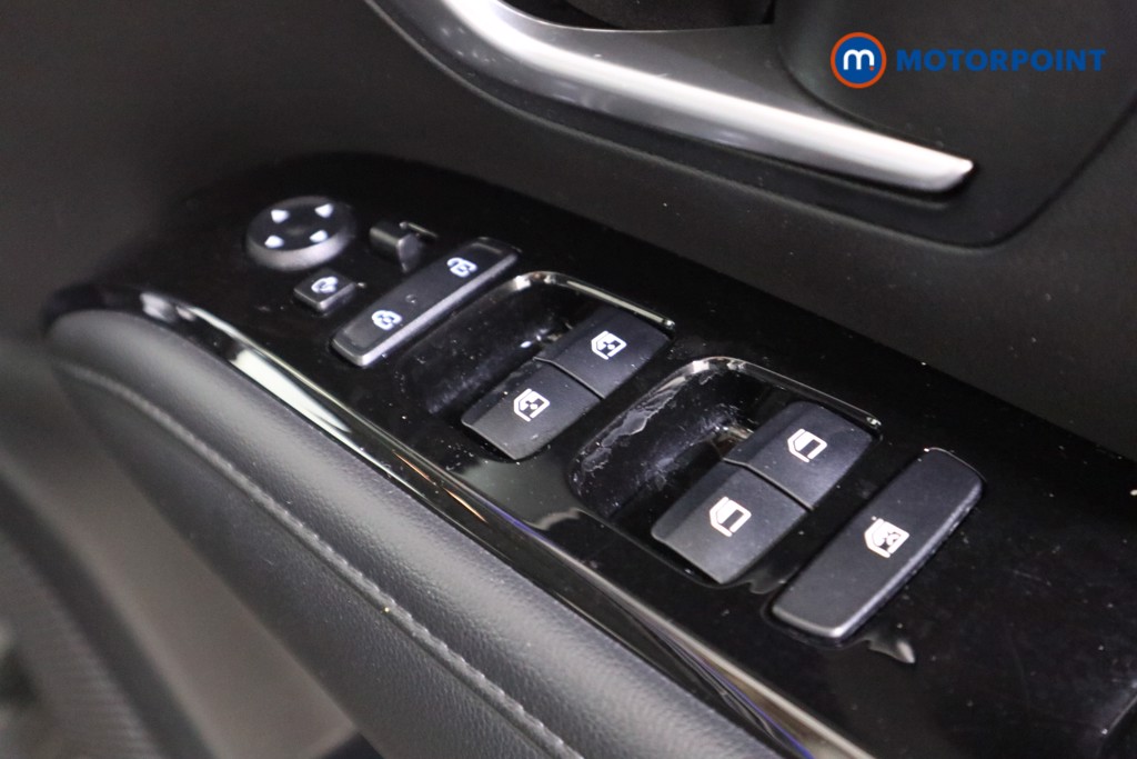 Hyundai Tucson Se Connect Manual Petrol SUV - Stock Number (1572111) - 10th supplementary image