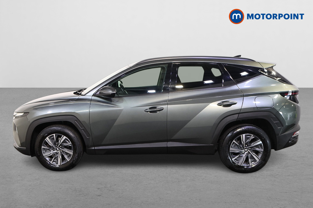 Hyundai Tucson Se Connect Manual Petrol SUV - Stock Number (1572111) - Passenger side