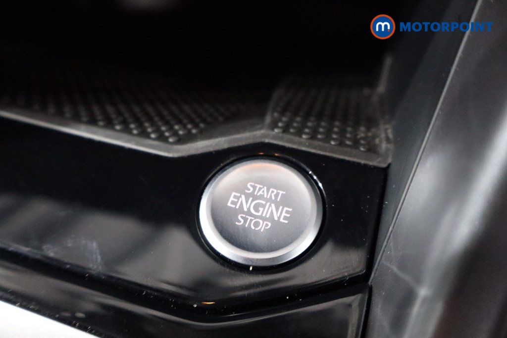 Volkswagen T-Roc Match Automatic Petrol SUV - Stock Number (1572187) - 13th supplementary image