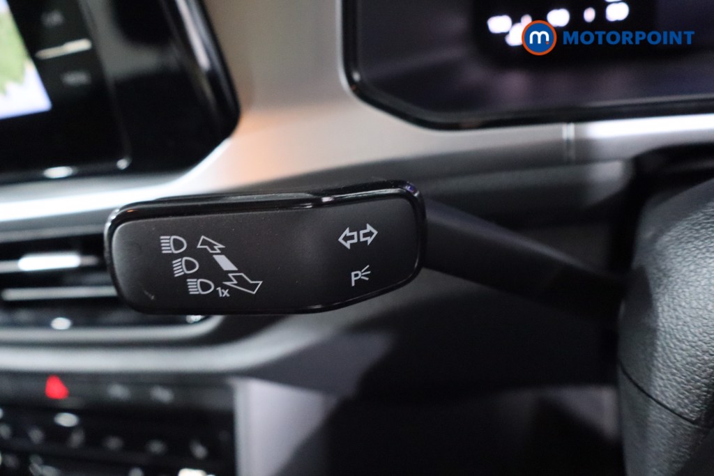 Volkswagen T-Roc Match Automatic Petrol SUV - Stock Number (1572187) - 19th supplementary image