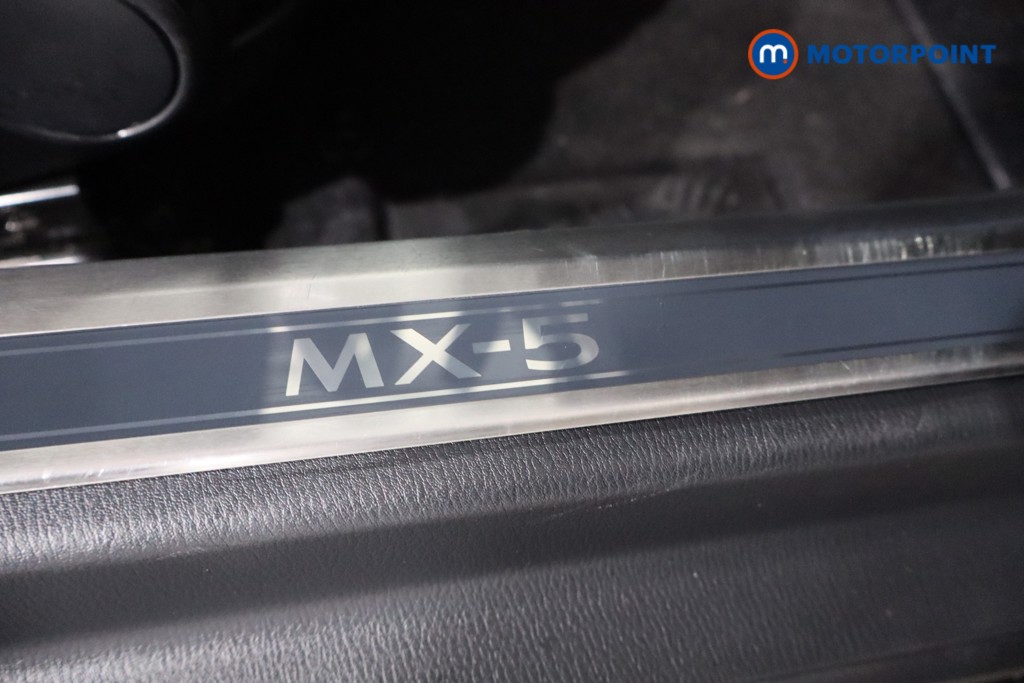 Mazda Mx-5 Exclusive-Line Manual Petrol Convertible - Stock Number (1572350) - 23rd supplementary image