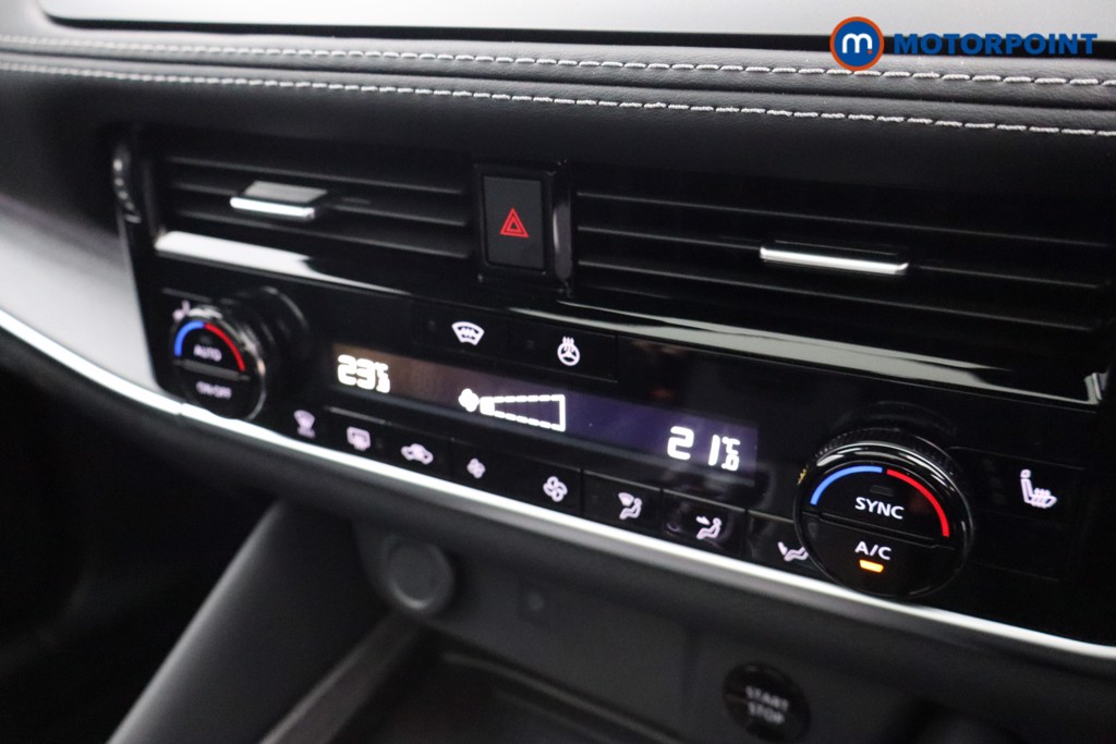 Nissan Qashqai Tekna Automatic Petrol-Electric Hybrid SUV - Stock Number (1572405) - 12th supplementary image