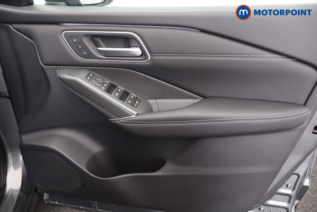 Nissan Qashqai Tekna Automatic Petrol-Electric Hybrid SUV - Stock Number (1572405) - 21st supplementary image