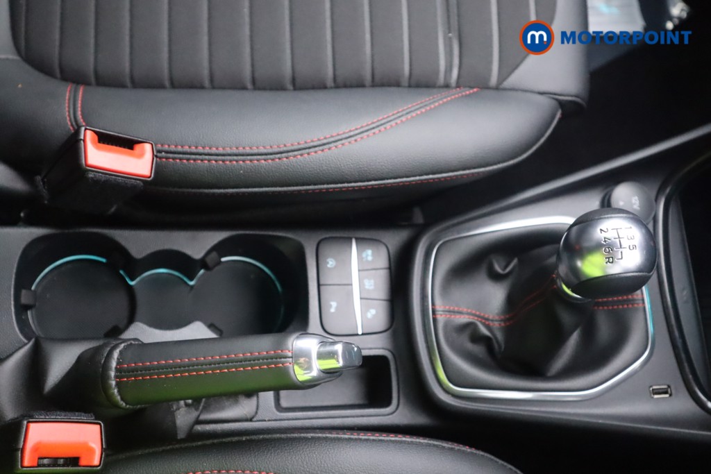 Ford Puma St-Line X Manual Petrol-Electric Hybrid SUV - Stock Number (1572439) - 4th supplementary image