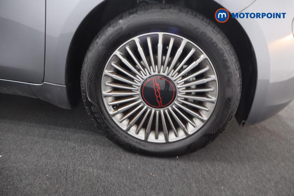 Fiat 500 RED Automatic Electric Hatchback - Stock Number (1572679) - 40th supplementary image