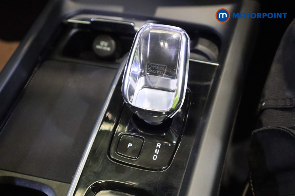 Volvo Xc60 Plus Black Edition Automatic Petrol SUV - Stock Number (1572802) - 8th supplementary image