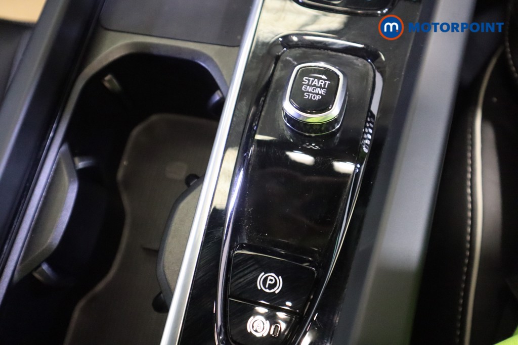 Volvo Xc60 Plus Black Edition Automatic Petrol SUV - Stock Number (1572802) - 9th supplementary image
