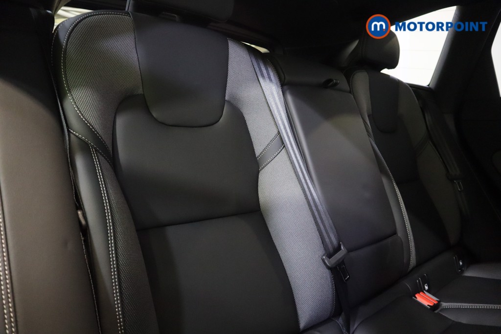 Volvo Xc60 Plus Black Edition Automatic Petrol SUV - Stock Number (1572802) - 14th supplementary image