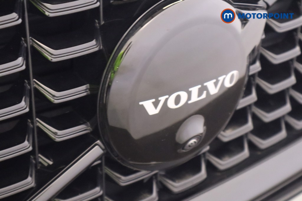 Volvo Xc60 Plus Black Edition Automatic Petrol SUV - Stock Number (1572802) - 30th supplementary image
