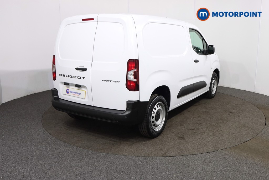 Peugeot Partner Professional Manual Diesel Panel Van - Stock Number (1573195) - Drivers side rear corner