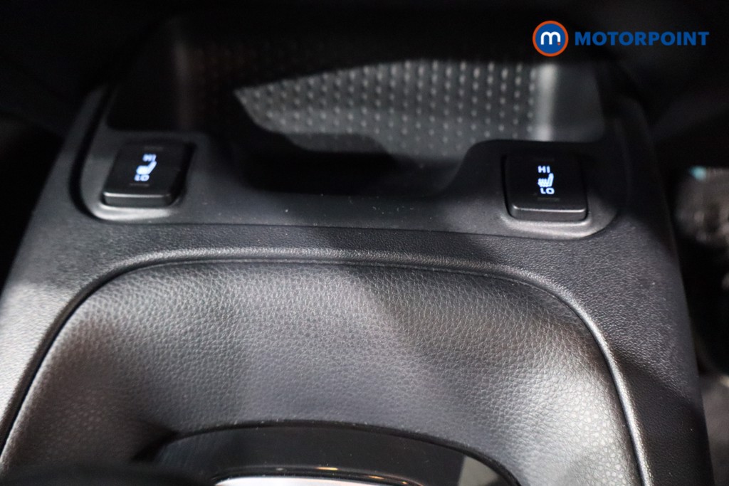 Toyota Corolla Gr Sport Automatic Petrol-Electric Hybrid Hatchback - Stock Number (1573306) - 21st supplementary image