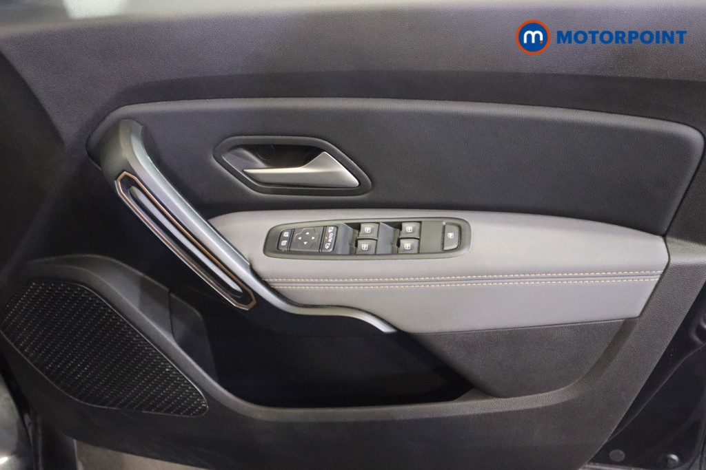 Dacia Duster Extreme Automatic Petrol SUV - Stock Number (1573312) - 13th supplementary image