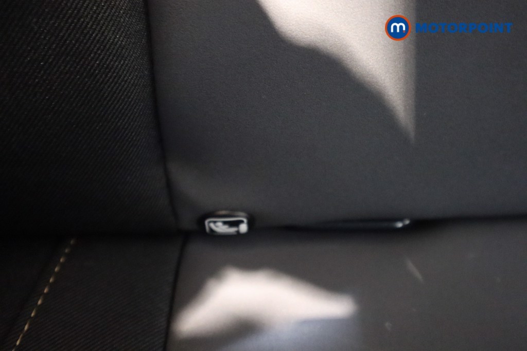Dacia Duster Extreme Automatic Petrol SUV - Stock Number (1573312) - 28th supplementary image