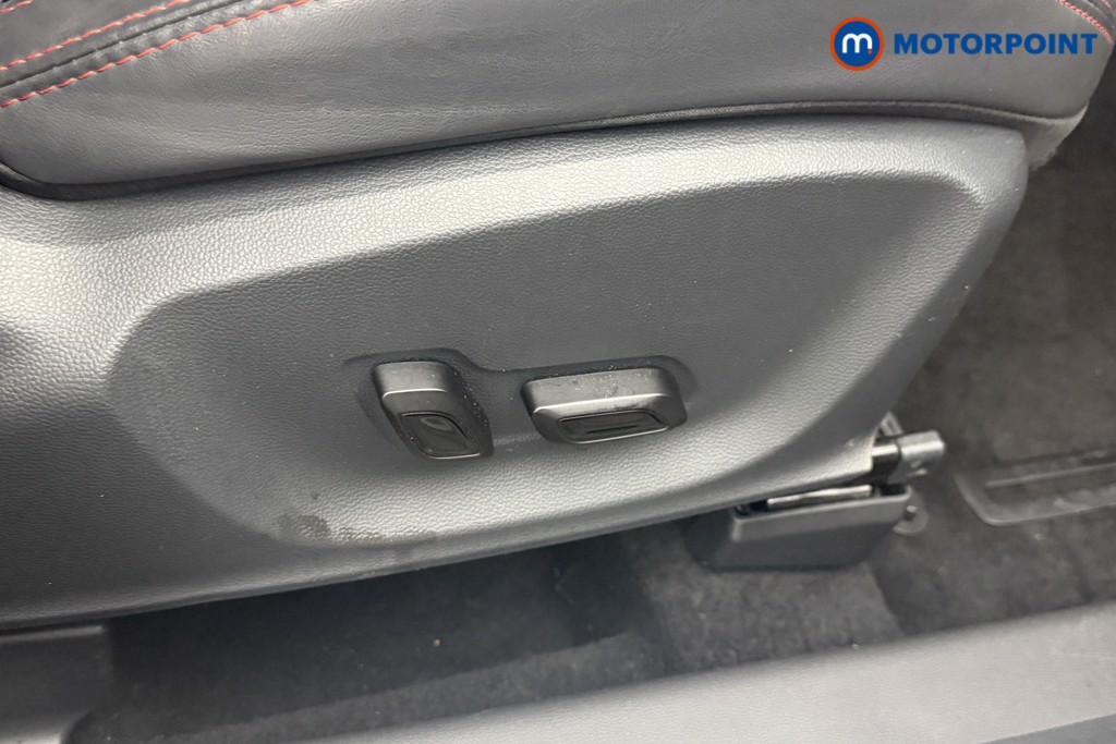 Mg Motor Uk ZS Exclusive Manual Petrol SUV - Stock Number (1573313) - 13th supplementary image
