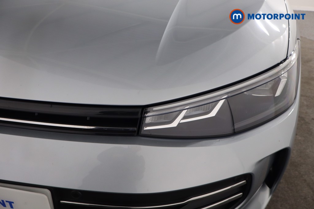 Volkswagen Passat Life Automatic Petrol Plug-In Hybrid Estate - Stock Number (1573330) - 28th supplementary image