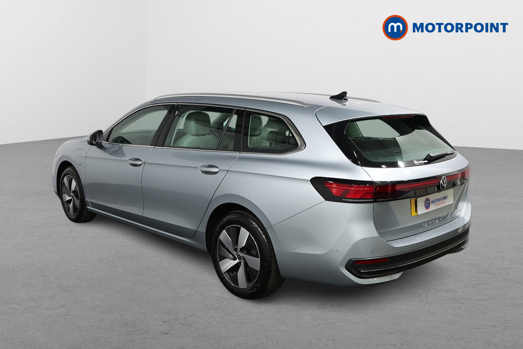 Volkswagen Passat Life Automatic Petrol Plug-In Hybrid Estate - Stock Number (1573330) - Passenger side rear corner
