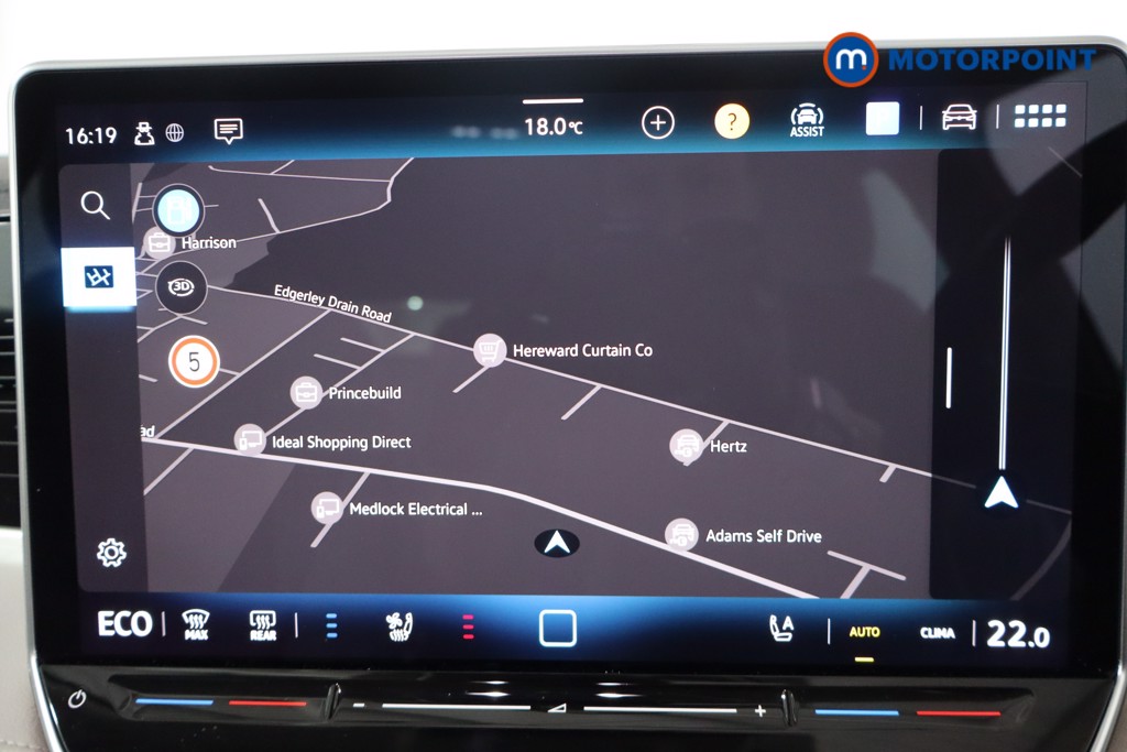 Volkswagen Passat Life Automatic Petrol Plug-In Hybrid Estate - Stock Number (1573335) - 2nd supplementary image