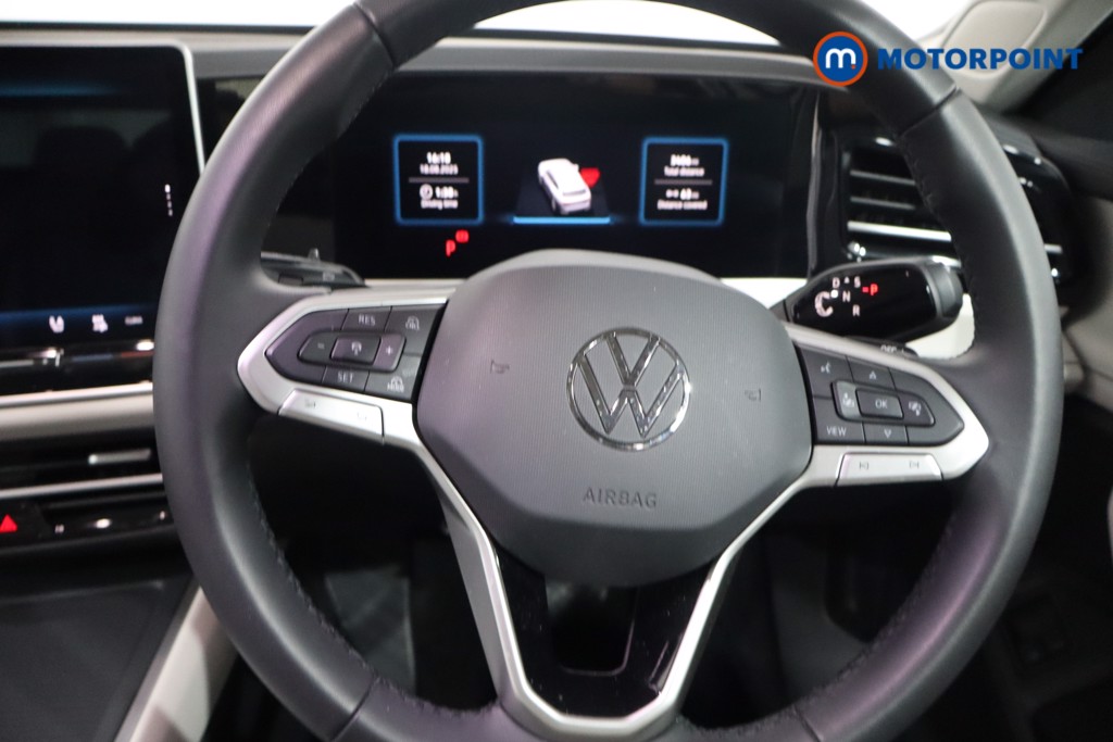 Volkswagen Passat Life Automatic Petrol Plug-In Hybrid Estate - Stock Number (1573335) - 6th supplementary image